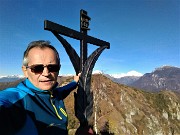 65 Alla Croce del Pizzo Rabbioso con vista in Alben, Arera, Menna